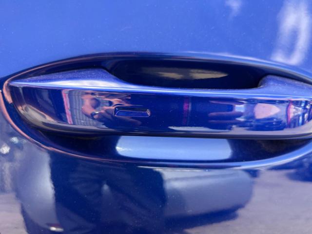 VOLKSWAGEN Golf usata, con Touch screen