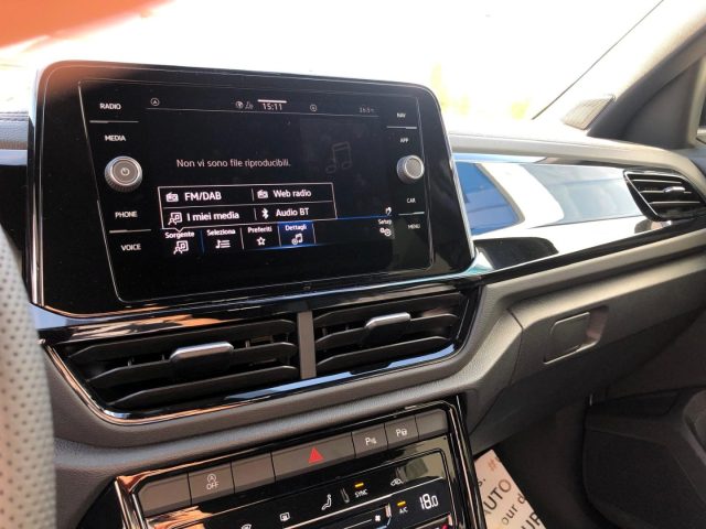 VOLKSWAGEN T-Roc usata, con Specchietti laterali elettrici