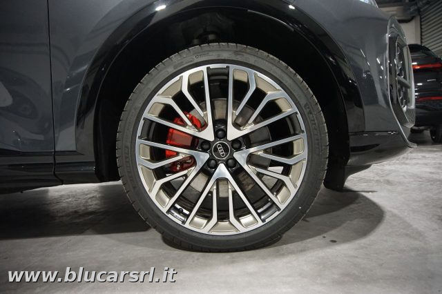 AUDI Q5 usata, con Sensori di parcheggio posteriori