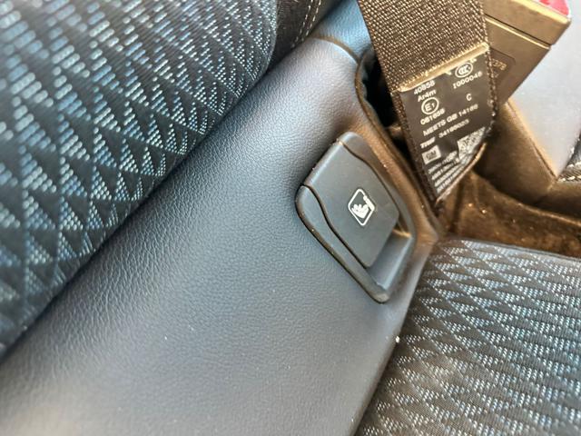 OPEL Astra usata, con Sedile posteriore sdoppiato