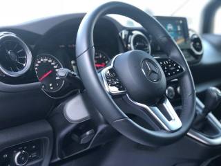 MERCEDES-BENZ T 160 usata, con Sedile posteriore sdoppiato