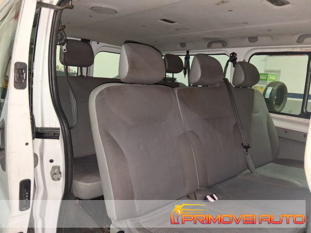 OPEL Vivaro usata 10