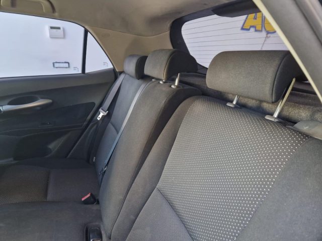 TOYOTA Auris usata, con Controllo automatico clima