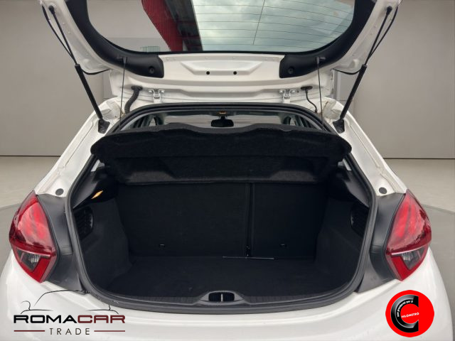 PEUGEOT 208 usata, con Fendinebbia