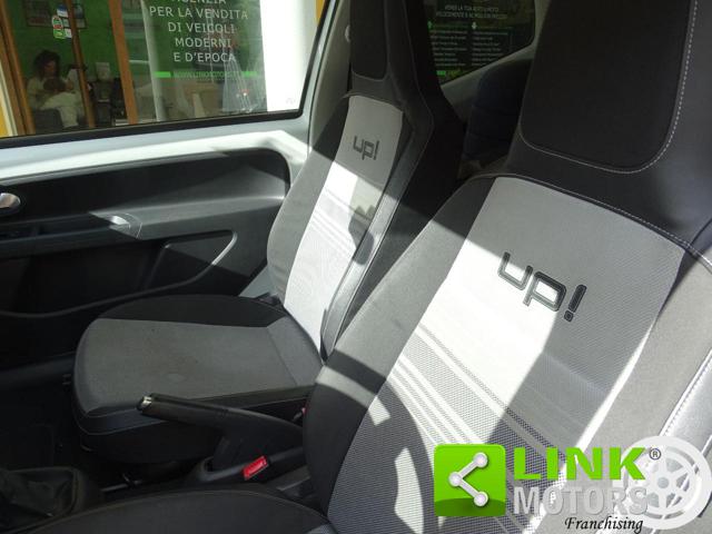 VOLKSWAGEN up! usata, con Chiusura centralizzata