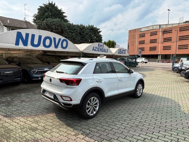 VOLKSWAGEN T-Roc usata, con Autoradio