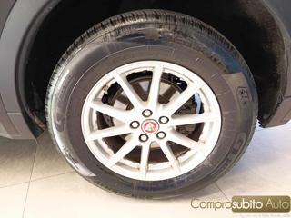 JAGUAR E-Pace usata 27