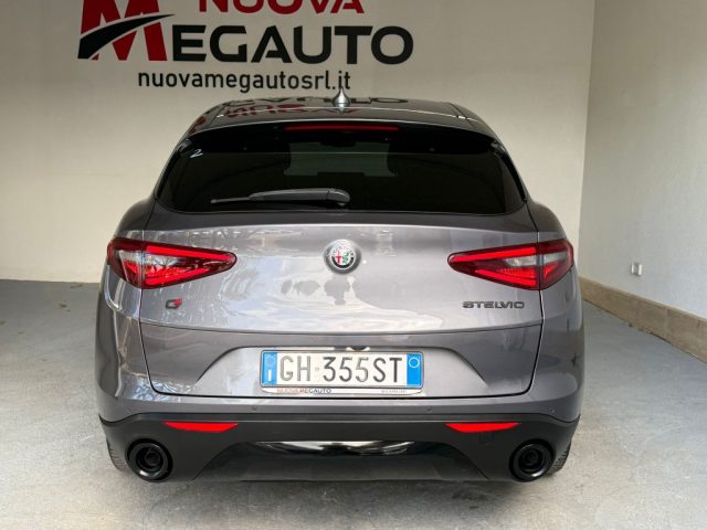 ALFA ROMEO Stelvio usata, con Cerchi in lega