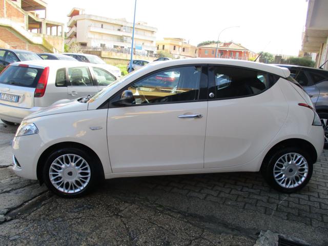 LANCIA Ypsilon usata, con Airbag laterali