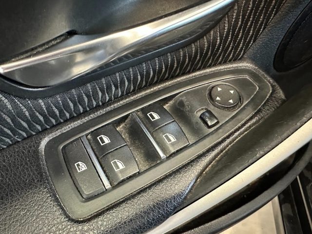 BMW 320 usata, con Sensore di luce