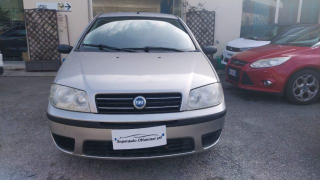 FIAT Punto usata, con Autoradio