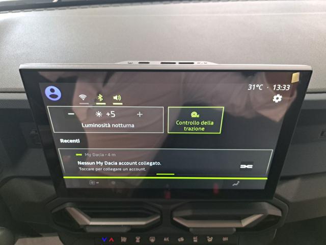 DACIA Duster usata, con USB
