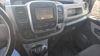 RENAULT Trafic usata, con Touch screen