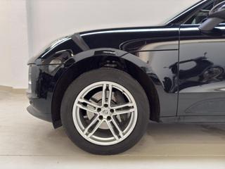PORSCHE Macan usata, con Autoradio