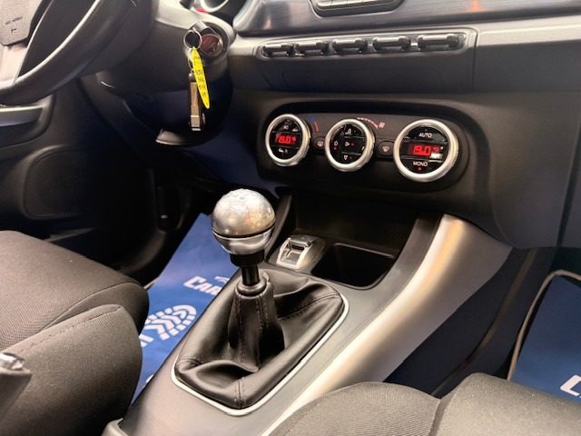 ALFA ROMEO Giulietta usata, con Tettuccio apribile