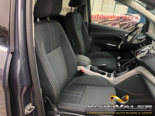 FORD C-Max usata, con Cronologia tagliandi