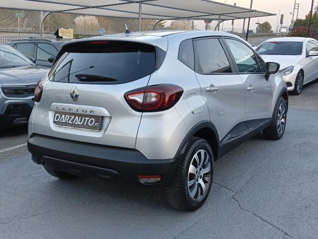 RENAULT Captur usata, con Alzacristalli elettrici