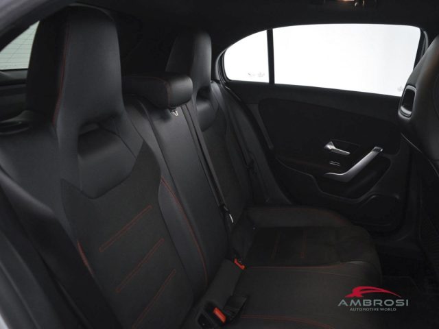 MERCEDES-BENZ A 180 usata 10