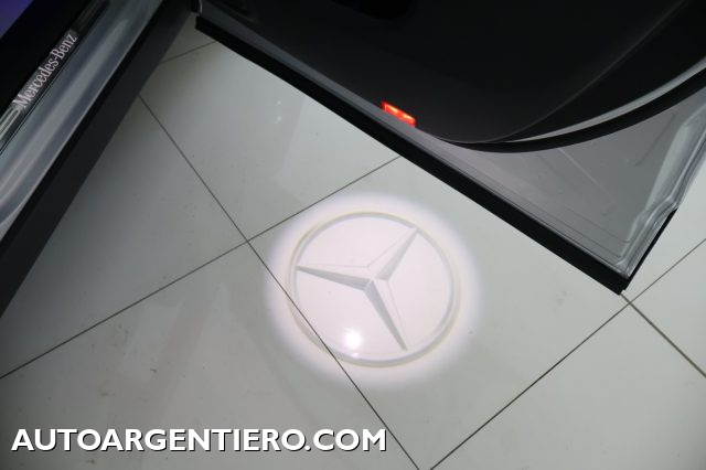 MERCEDES-BENZ GLA 220 usata, con Riconoscimento dei segnali stradali