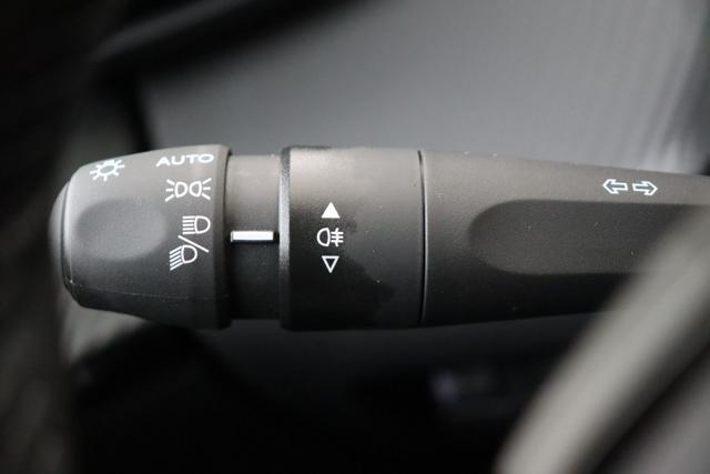 PEUGEOT 2008 usata, con Portapacchi
