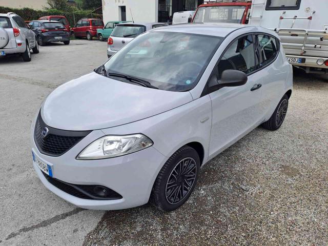 LANCIA Ypsilon usata, con ABS