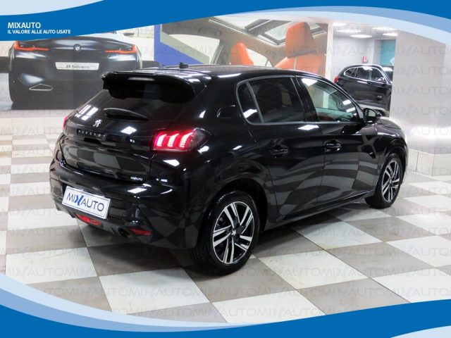 PEUGEOT 208 usata, con Airbag