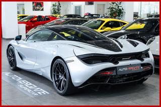 MCLAREN 720S usata, con Autoradio