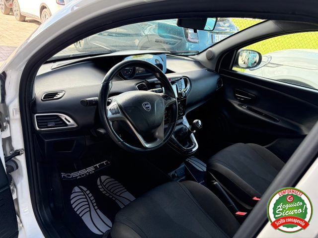 LANCIA Ypsilon usata, con Controllo trazione