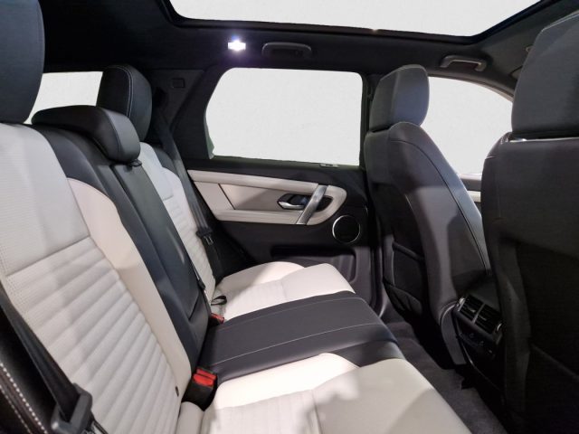 LAND ROVER Discovery Sport usata, con Alzacristalli elettrici