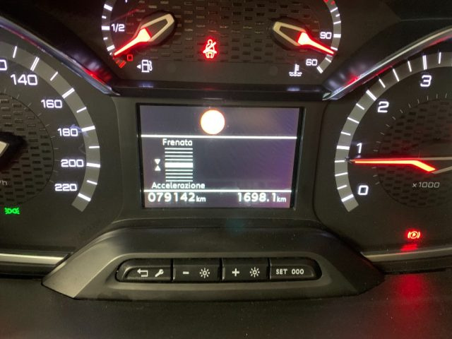 PEUGEOT Rifter usata, con Specchietti laterali elettrici