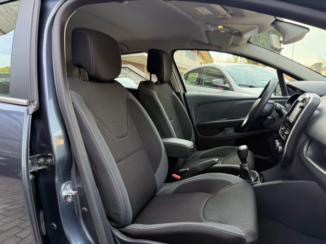 RENAULT Clio usata 11