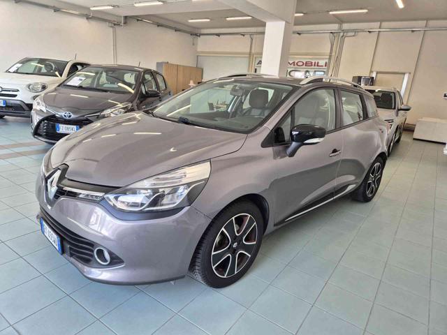 RENAULT Clio usata, con Autoradio