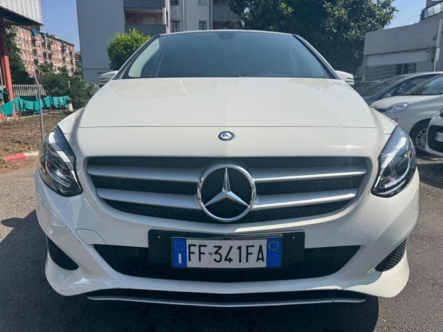 MERCEDES-BENZ B 180 usata, con Airbag laterali