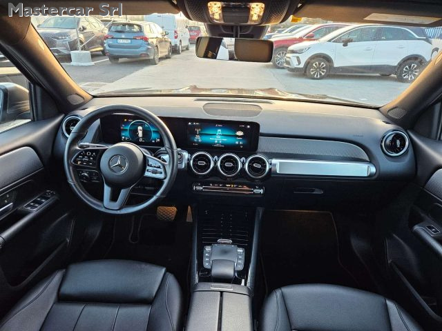 MERCEDES-BENZ GLB 200 usata, con Climatizzatore automatico, 2 zone