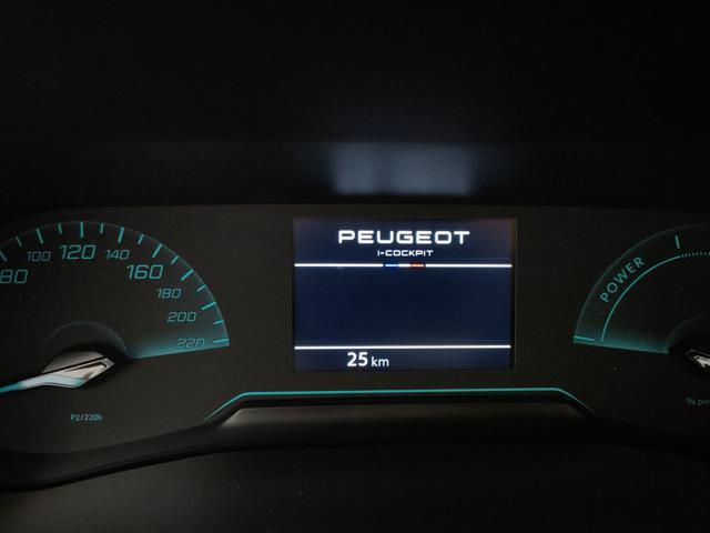 PEUGEOT 2008 usata, con Sedile posteriore sdoppiato