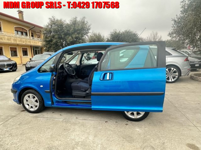 PEUGEOT 1007 usata, con Boardcomputer