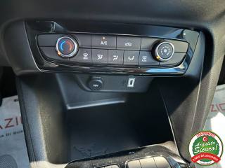 OPEL Corsa usata, con USB