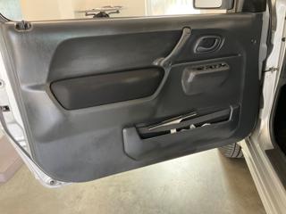 SUZUKI Jimny usata, con Chiusura centralizzata