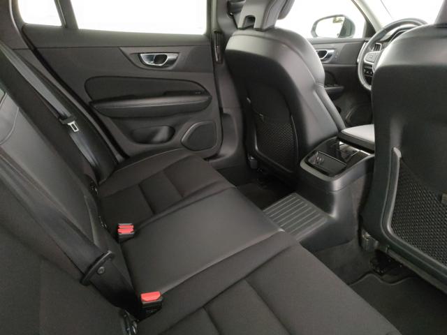 VOLVO V60 usata, con Autoradio digitale