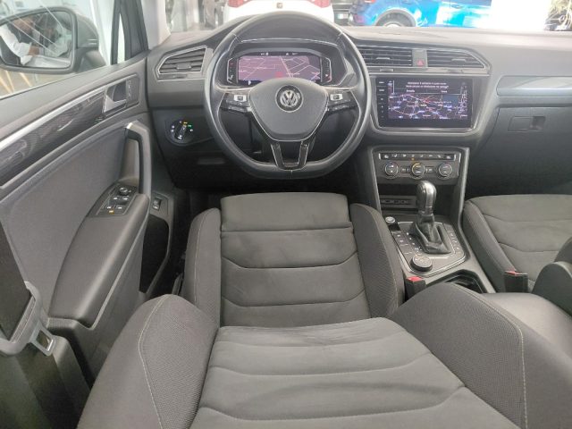 VOLKSWAGEN Tiguan usata, con Leve al volante