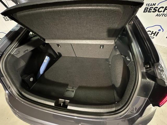 VOLKSWAGEN Taigo usata, con Servosterzo