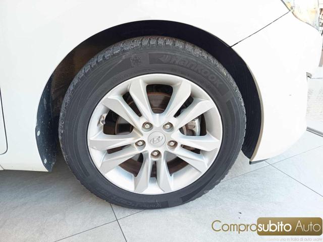 HYUNDAI i30 usata 22