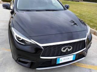 INFINITI Q30 usata, con MP3