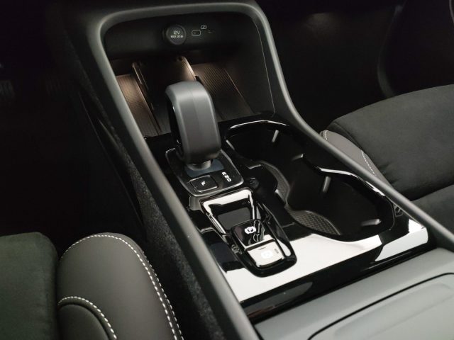 VOLVO XC40 usata, con Servosterzo