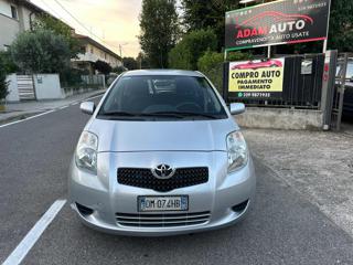 TOYOTA Yaris usata, con Airbag