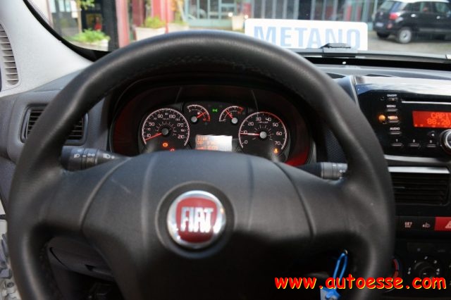 FIAT Doblo usata, con Autoradio digitale