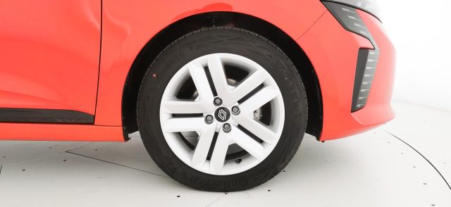 RENAULT Clio usata, con Volante in pelle