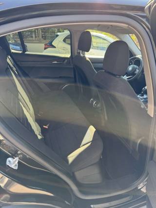 ALFA ROMEO Stelvio usata, con Luci diurne LED