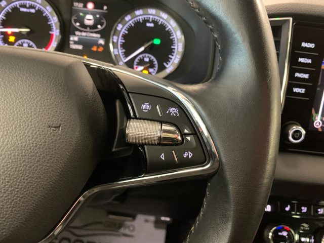 SKODA Karoq usata, con Controllo elettronico della corsia
