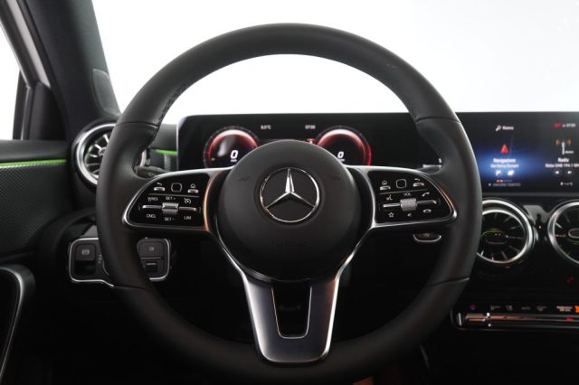 MERCEDES-BENZ A 180 usata 4